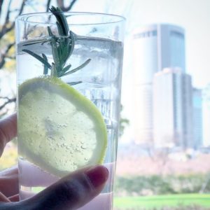 光を利用して清涼感を演出